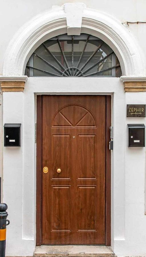 Zephir Apartments Бриндизи Экстерьер фото